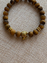 Load image into Gallery viewer, Leopard bracelet
