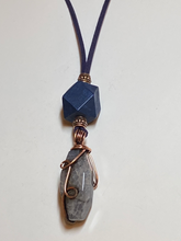 Load image into Gallery viewer, Suede copper Wire Wrap Pendant Necklace
